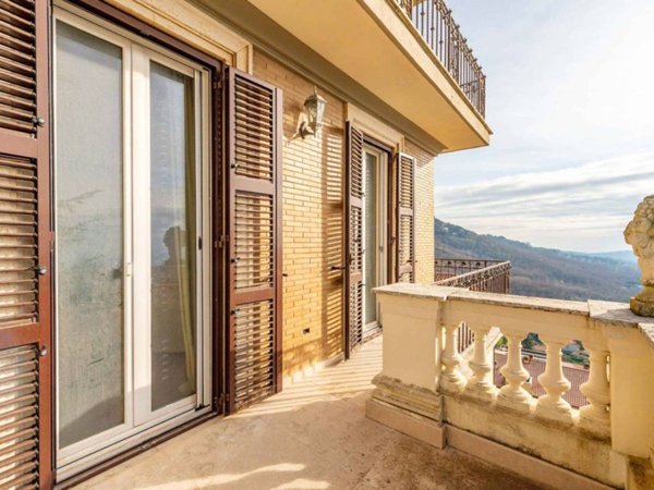 appartamento in vendita a Rocca di Papa