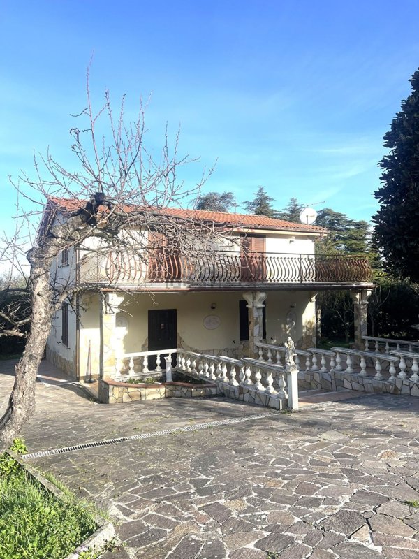 casa indipendente in vendita a Rocca di Papa