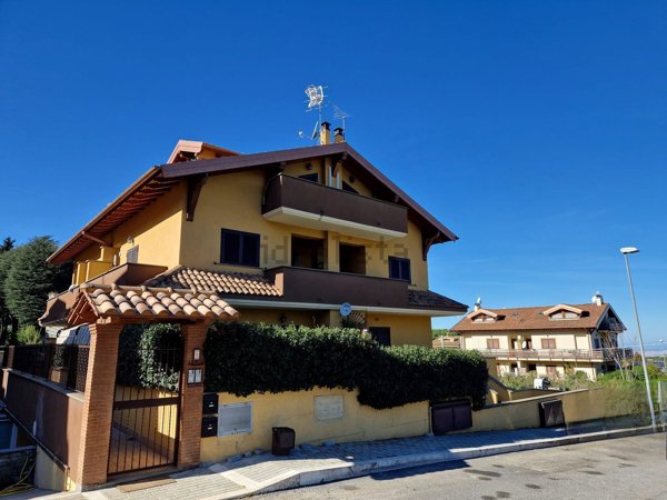 casa indipendente in vendita a Rocca di Papa
