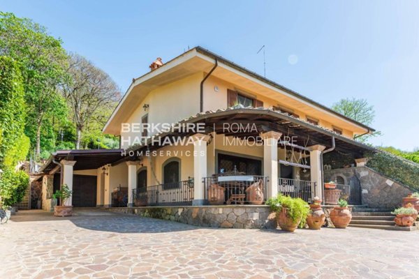 casa indipendente in vendita a Rocca di Papa