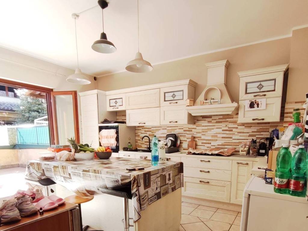 casa indipendente in vendita a Rocca di Papa