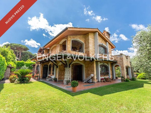 casa indipendente in vendita a Rocca di Papa