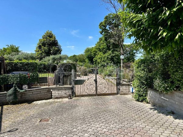 casa indipendente in vendita a Rocca di Papa