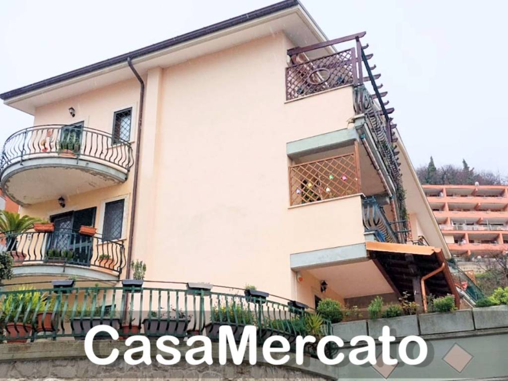 appartamento in vendita a Rocca di Papa