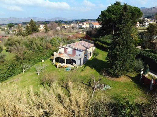 casa indipendente in vendita a Rocca di Papa