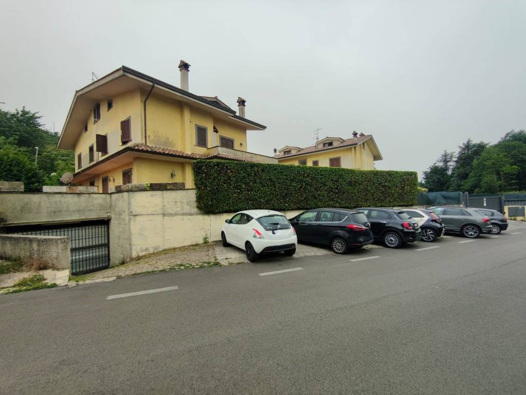 casa indipendente in vendita a Rocca di Papa
