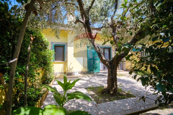casa indipendente in vendita a Rocca di Papa