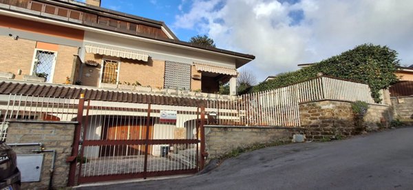 casa indipendente in vendita a Rocca di Papa