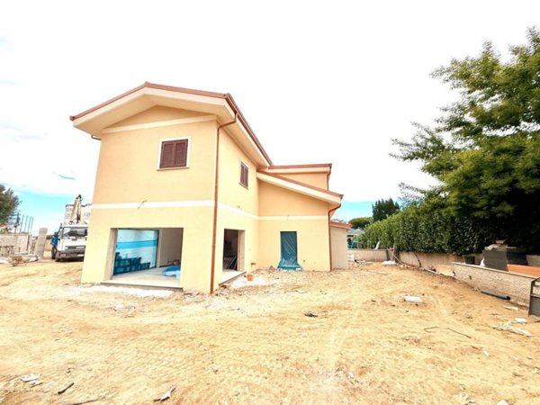 casa indipendente in vendita a Rocca di Papa