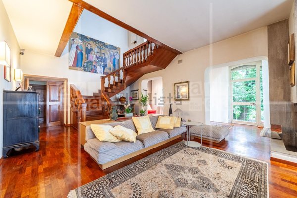 casa indipendente in vendita a Rocca di Papa in zona Tre Coni
