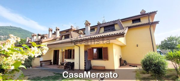 appartamento in vendita a Rocca di Papa