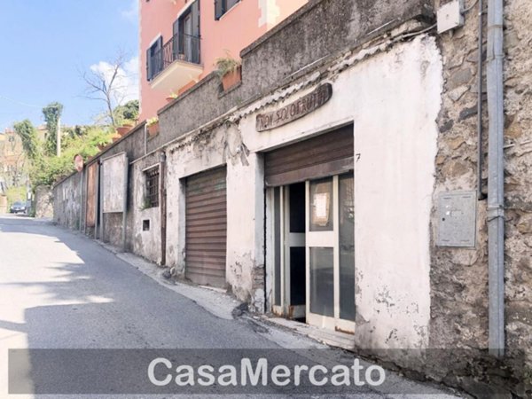 locale commerciale in vendita a Rocca di Papa