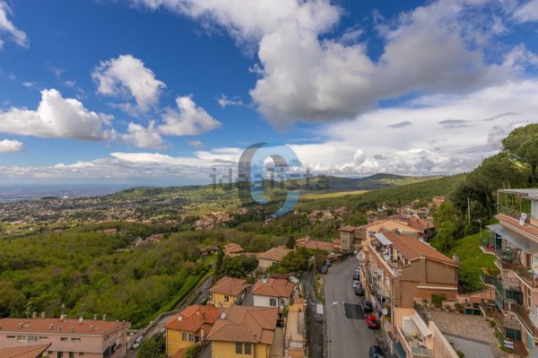appartamento in vendita a Rocca di Papa