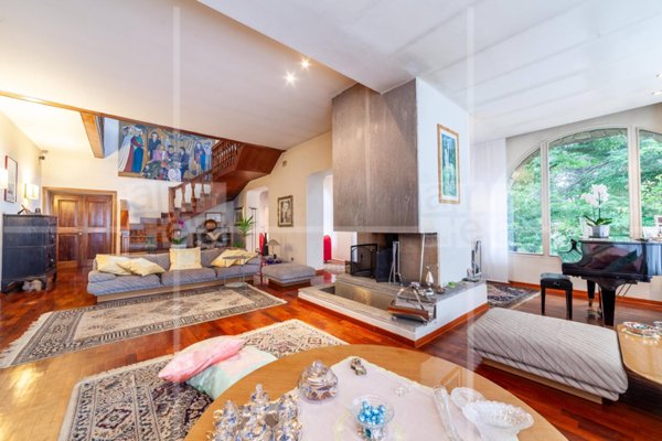 casa indipendente in vendita a Rocca di Papa in zona Vivaro