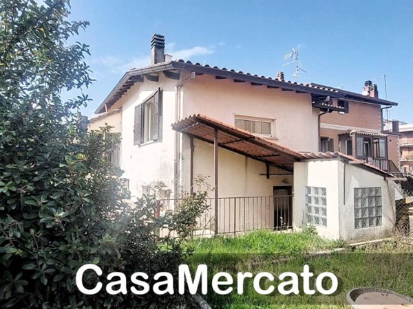 casa indipendente in vendita a Rocca di Papa