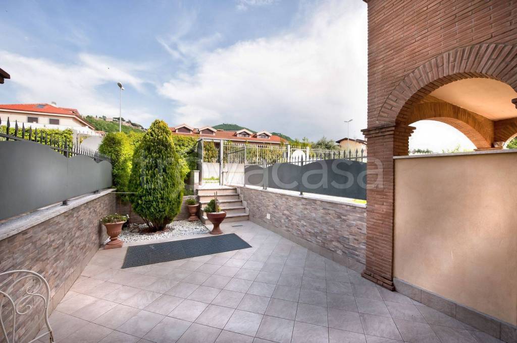 casa indipendente in vendita a Rocca di Papa