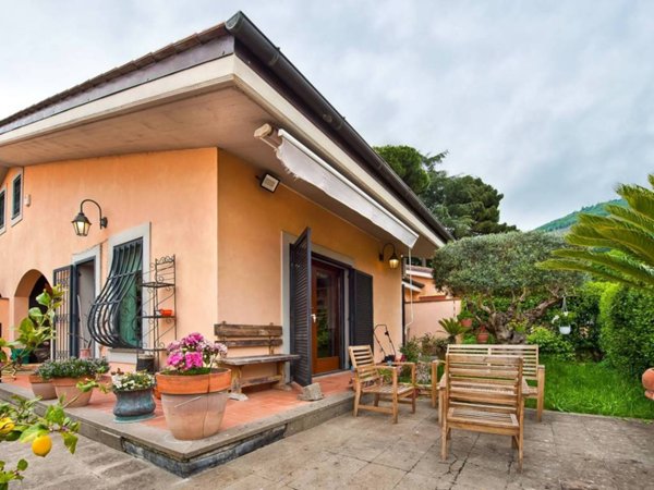 casa indipendente in vendita a Rocca di Papa