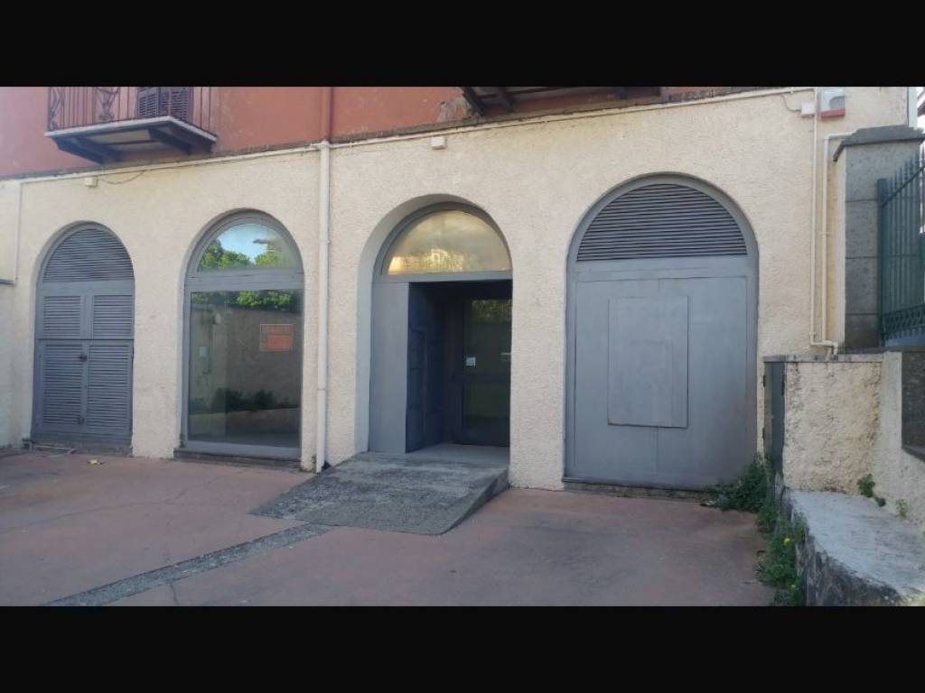 negozio in vendita a Rocca di Papa