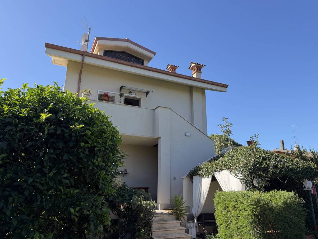 appartamento in vendita a Rocca di Papa