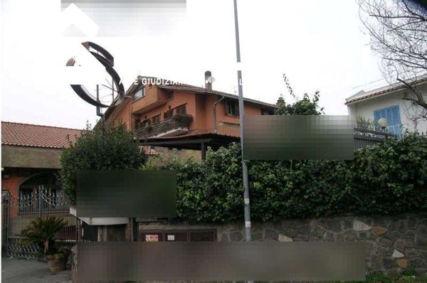 negozio in vendita a Rocca di Papa