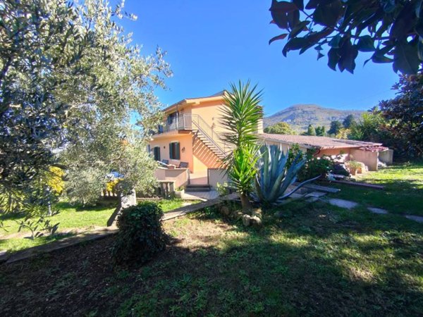 casa indipendente in vendita a Rocca di Papa