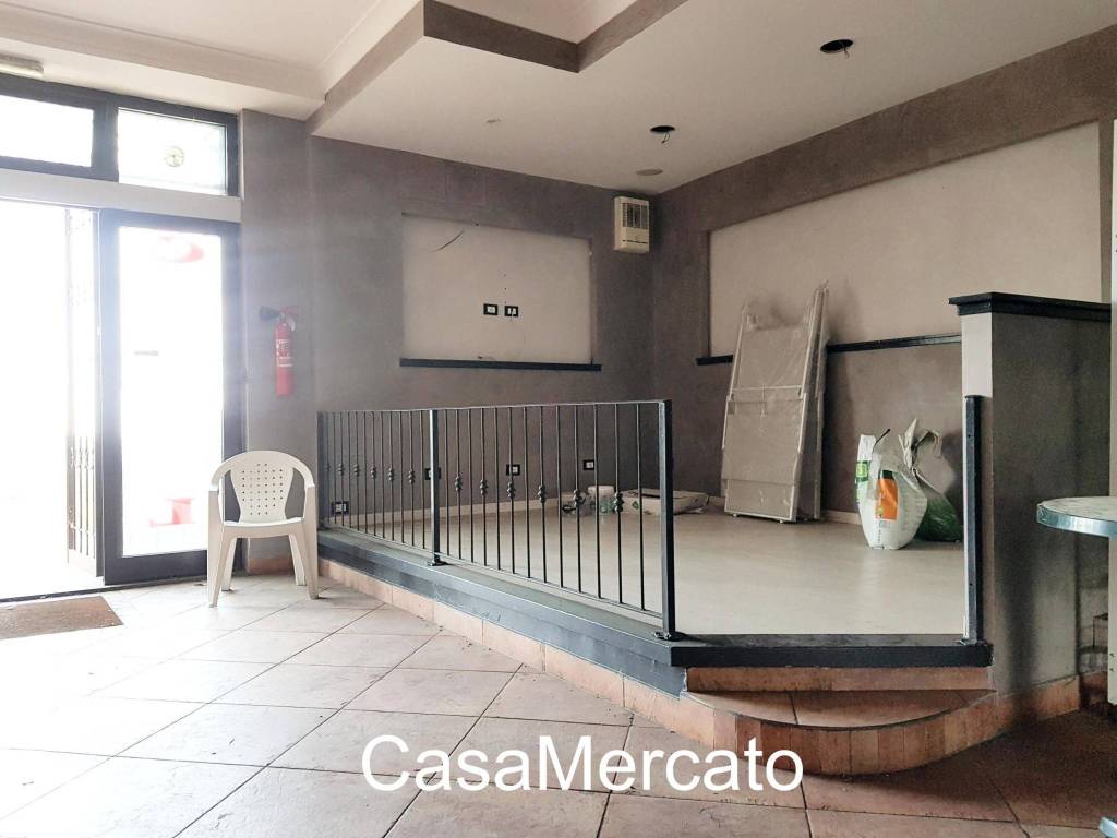 negozio in vendita a Rocca di Papa