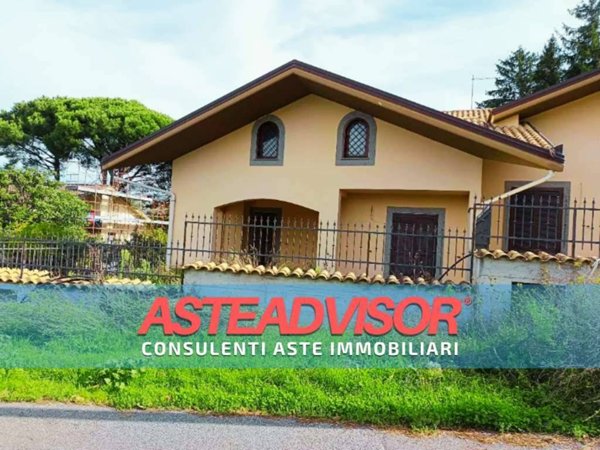 casa indipendente in vendita a Rocca di Papa