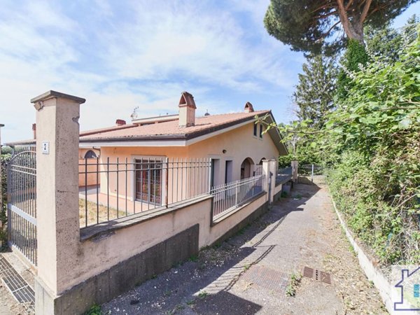 casa indipendente in vendita a Rocca di Papa