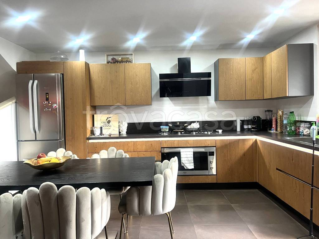 casa indipendente in vendita a Rocca di Papa