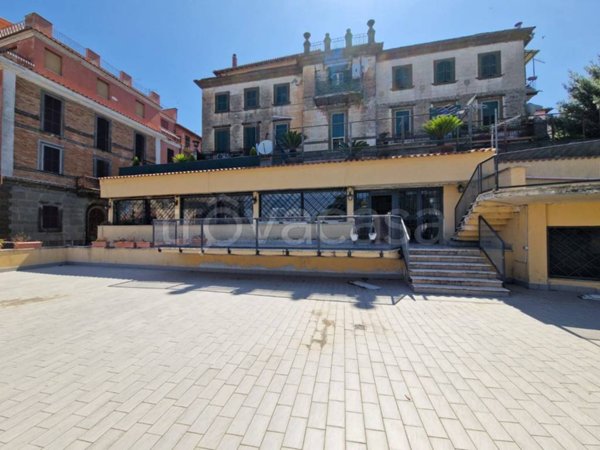 negozio in vendita a Rocca di Papa