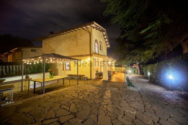 casa indipendente in vendita a Rocca di Papa