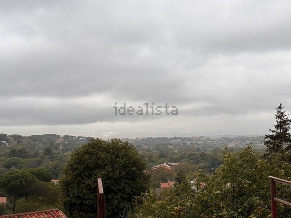 casa indipendente in vendita a Rocca di Papa