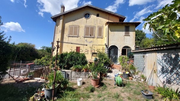 casa indipendente in vendita a Rocca di Papa