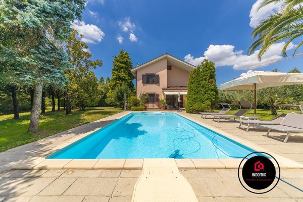 casa indipendente in vendita a Rocca di Papa