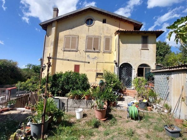 casa indipendente in vendita a Rocca di Papa