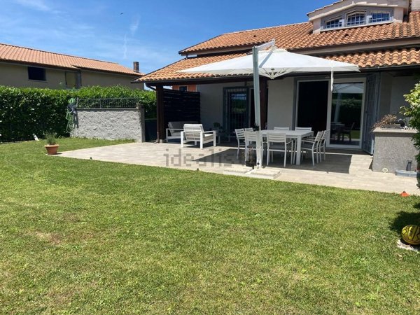 casa indipendente in vendita a Rocca di Papa