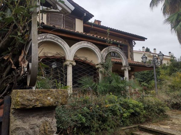 casa indipendente in vendita a Rocca di Papa