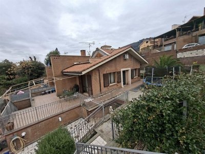 casa indipendente in vendita a Rocca di Papa