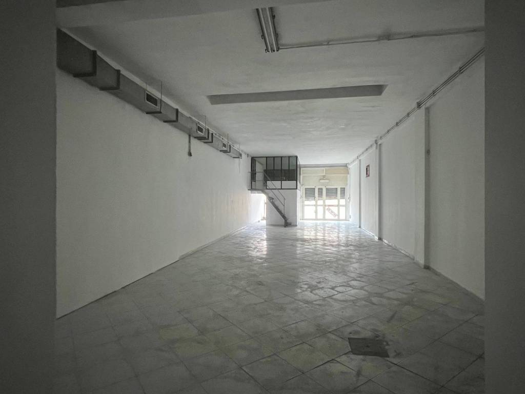 negozio in vendita a Rocca di Papa