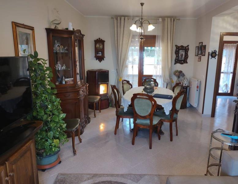 casa indipendente in vendita a Rocca di Papa