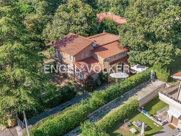 casa indipendente in vendita a Rocca di Papa