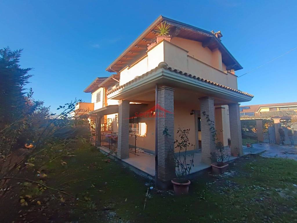 casa indipendente in vendita a Rocca di Papa