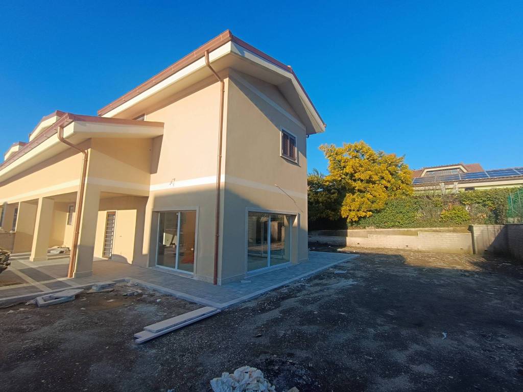 casa indipendente in vendita a Rocca di Papa