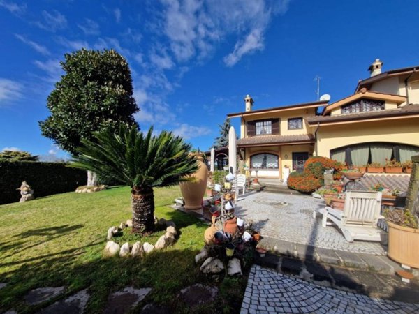 casa indipendente in vendita a Rocca di Papa