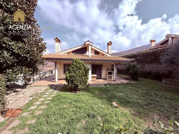 casa indipendente in vendita a Rocca di Papa
