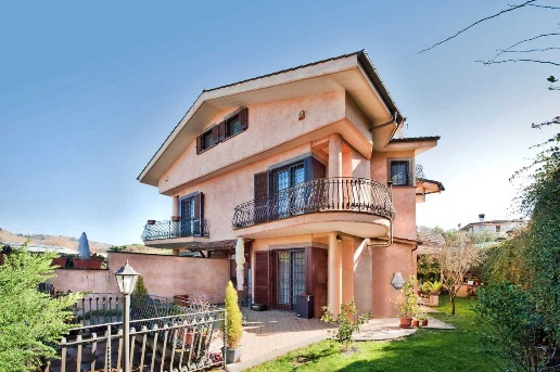 casa indipendente in vendita a Rocca di Papa