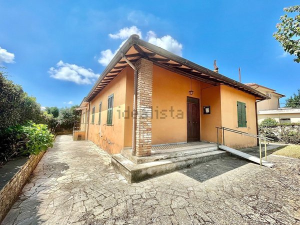 casa indipendente in vendita a Rocca di Papa