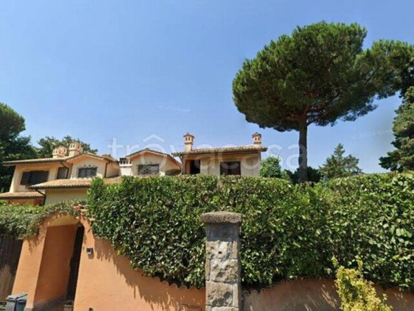 casa indipendente in vendita a Rocca di Papa