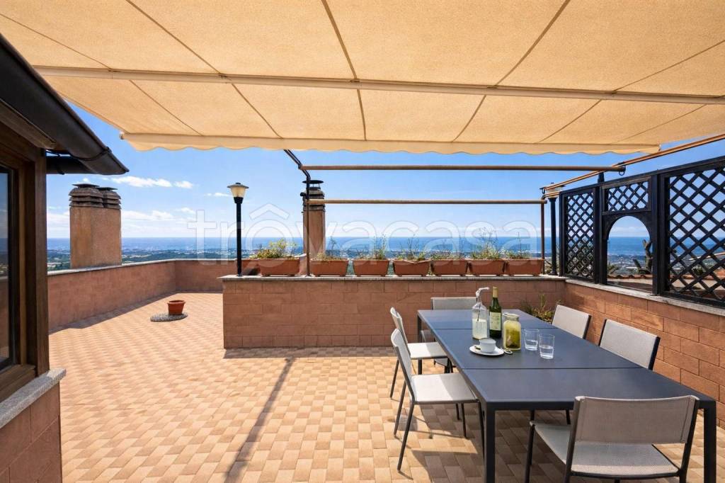 appartamento in vendita a Rocca di Papa