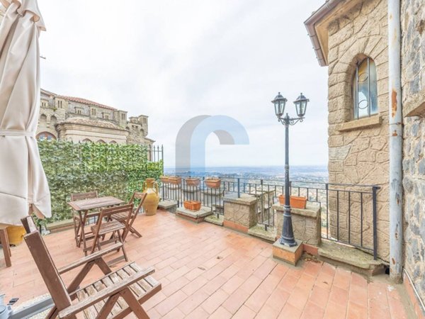 appartamento in vendita a Rocca di Papa